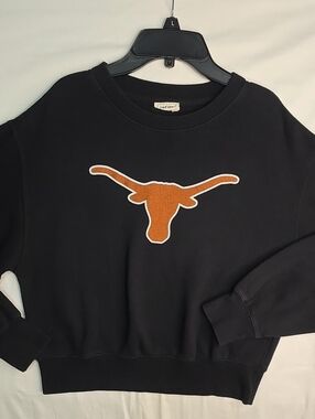Reflex Texas Longhorns Black Women’s Sweatshirt with Orange Collegiate Cropped